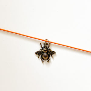 BEE - SPECIALTY CHARM